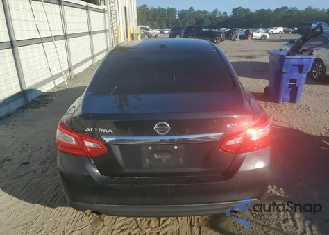 2017 Nissan Altima 2.5 из США, поврежденный, VIN 1N4AL3AP5HC226074